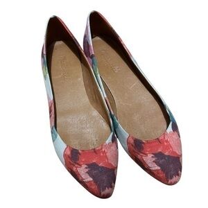 Great condition floral flats